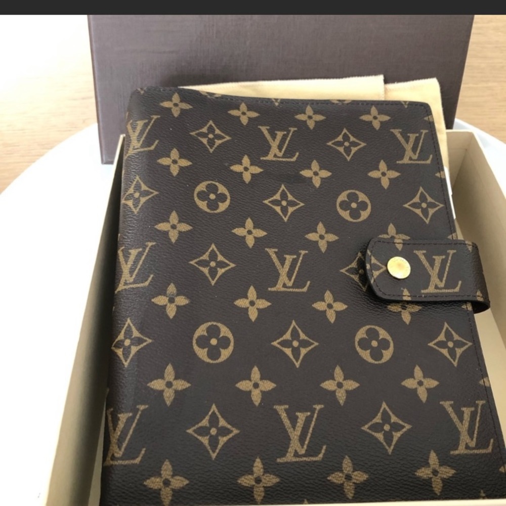 Authentic Louis Vuitton GM agenda monogram